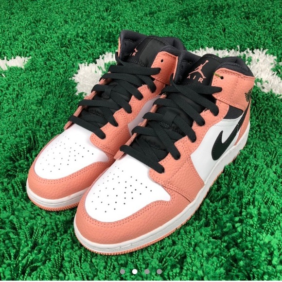 Nike Jordan 1 Mid Pink Quartz - Picture 3 of 16
